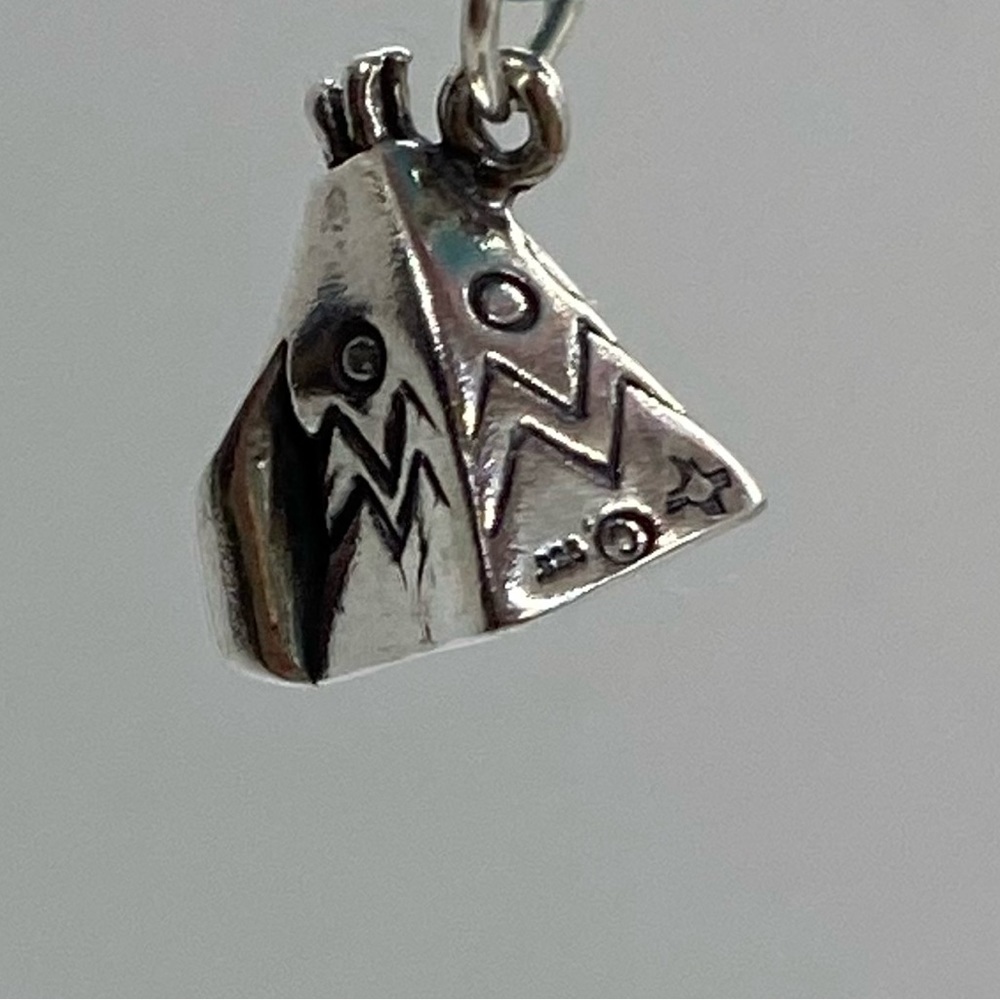 Teepee .925 Sterling Silver Native American Indian Hut 3D charm - Picture 11 of 13